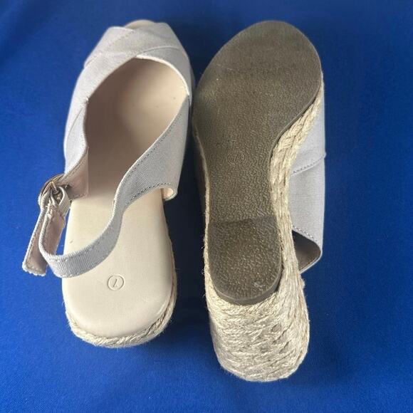 Women’s Sling Back High Heel Sandals Size 7 - Picture 4 of 4